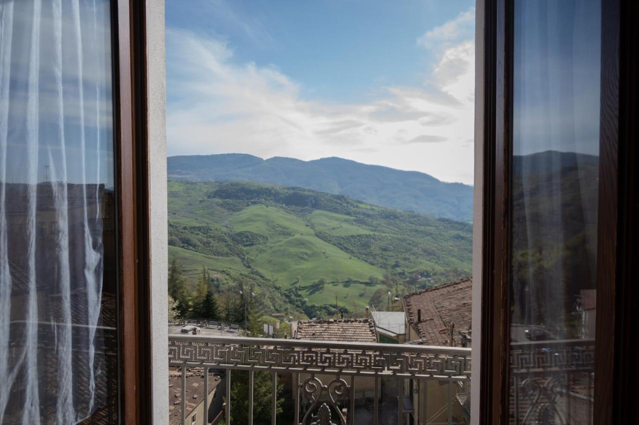 Ercole Bed & Breakfast Pietrapertosa Exterior photo